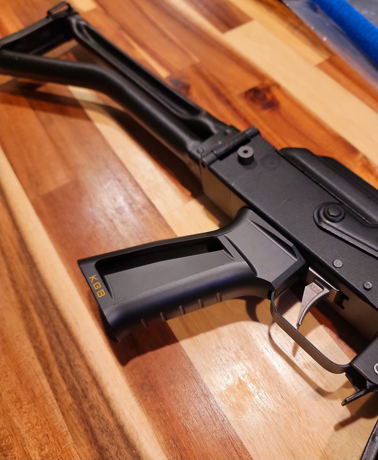 RATNIK AK GRIP - BLACK | KGB